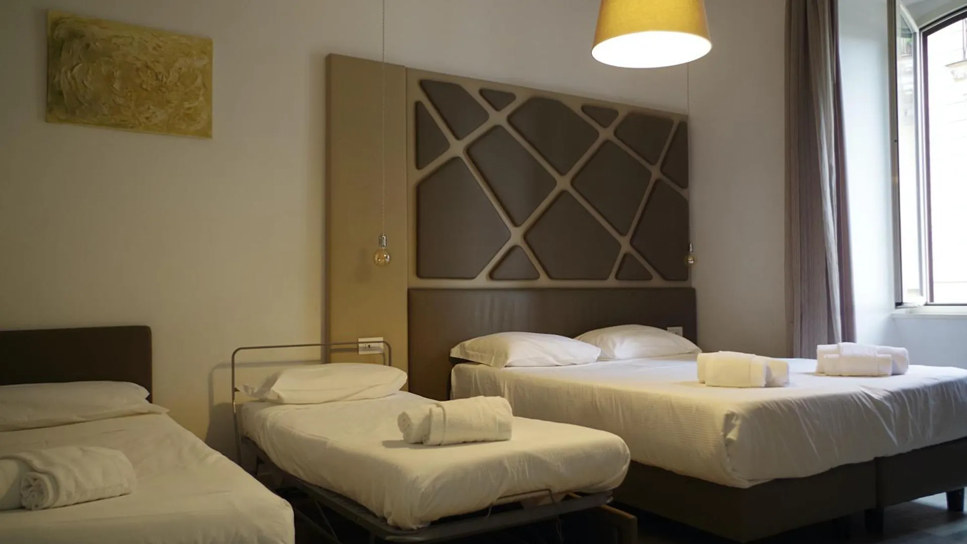 Suite Deal location